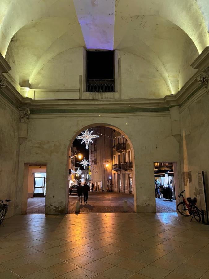 Fiore In Centro Riva Apartment Exterior photo