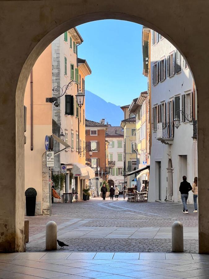 Fiore In Centro Riva Apartment Exterior photo