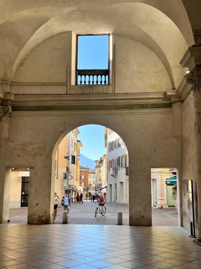 Fiore In Centro Riva Apartment Exterior photo