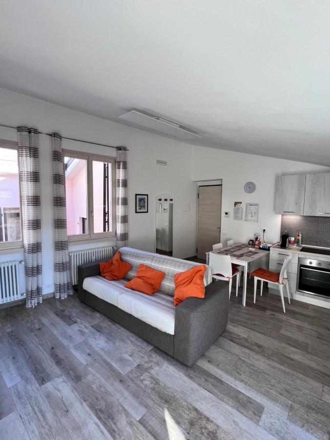 Fiore In Centro Riva Apartment Exterior photo