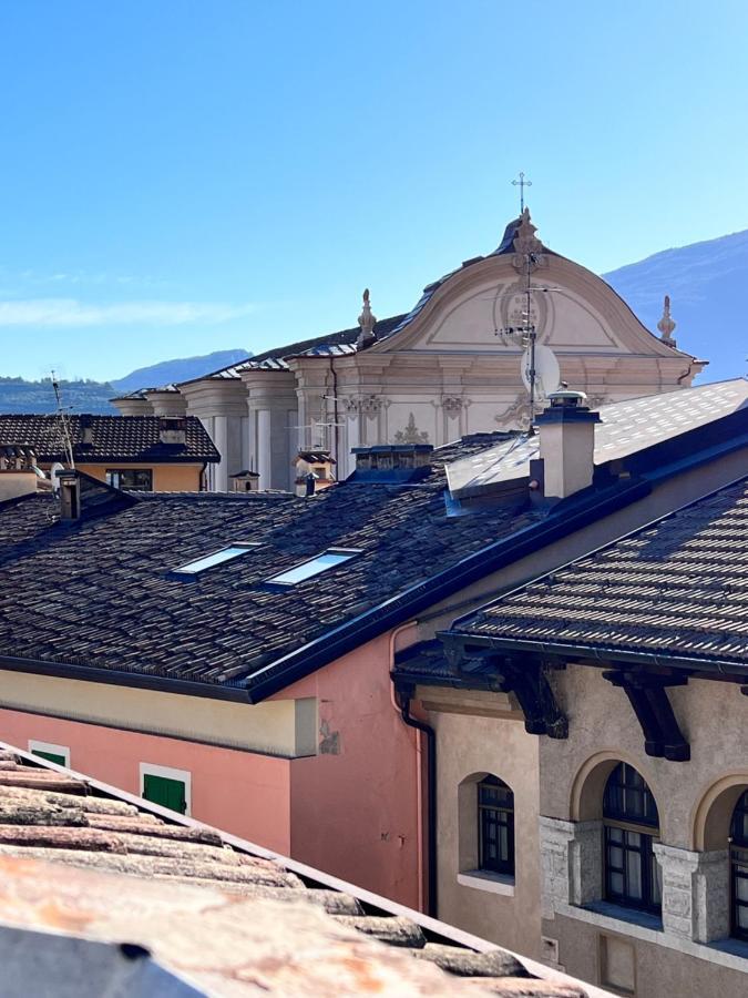 Fiore In Centro Riva Apartment Exterior photo