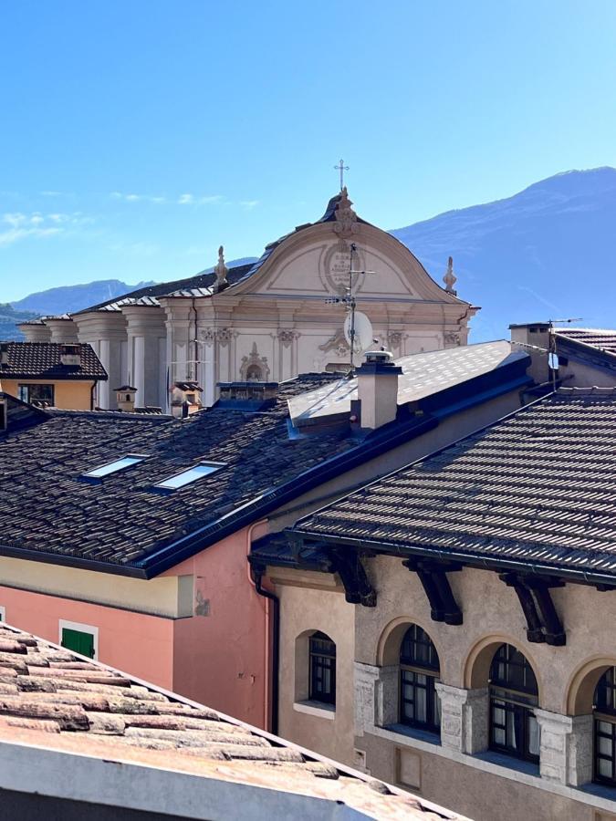 Fiore In Centro Riva Apartment Exterior photo